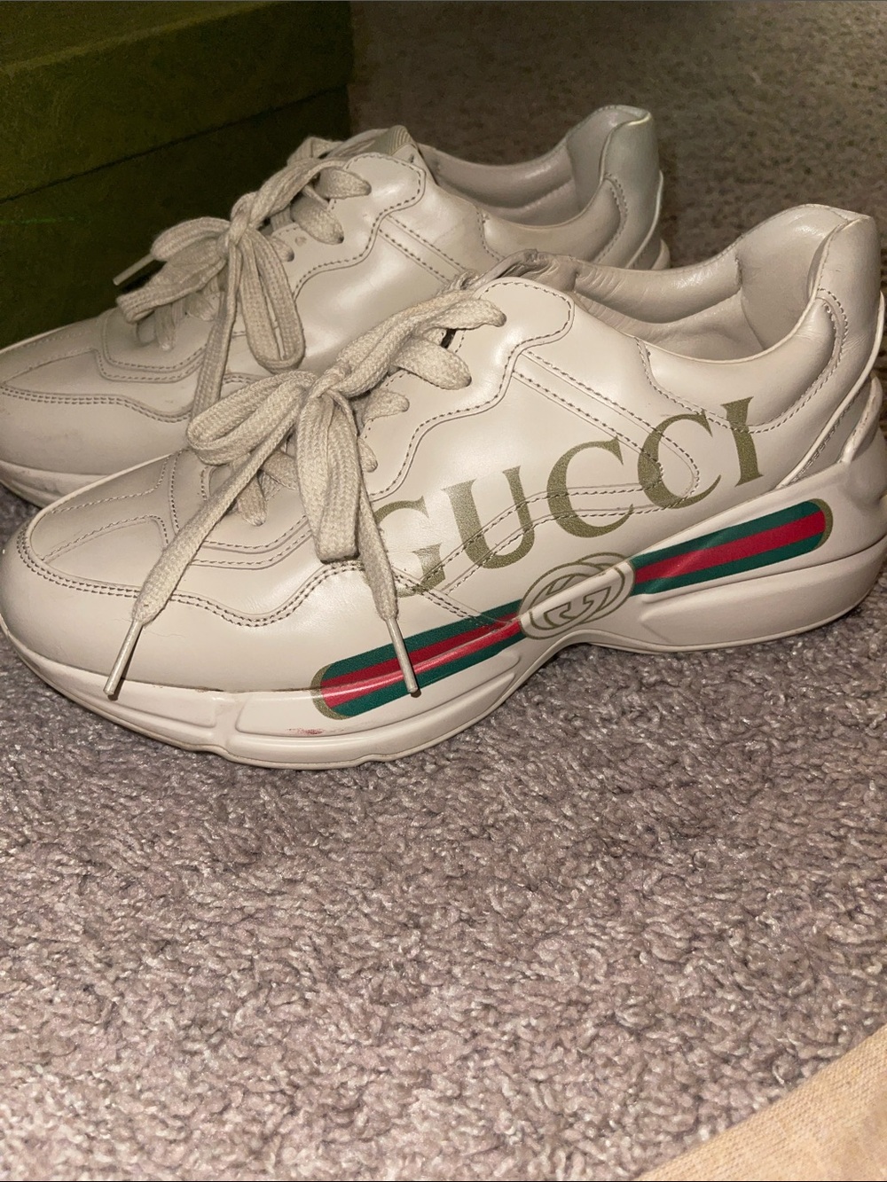 Gucci Cream Leather Sneakers with Green and Red Accents